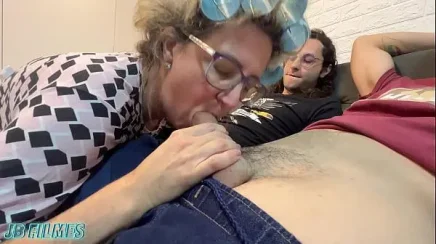 Video de sex com novinha safada sentando gostoso na pica